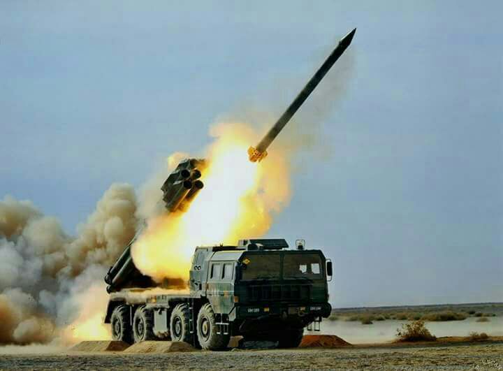 الولايات المتحدة تنقل نظام “HIMARS هاميرس” الصاروخي من قواعدها بالأردن إلى قاعدة التنف